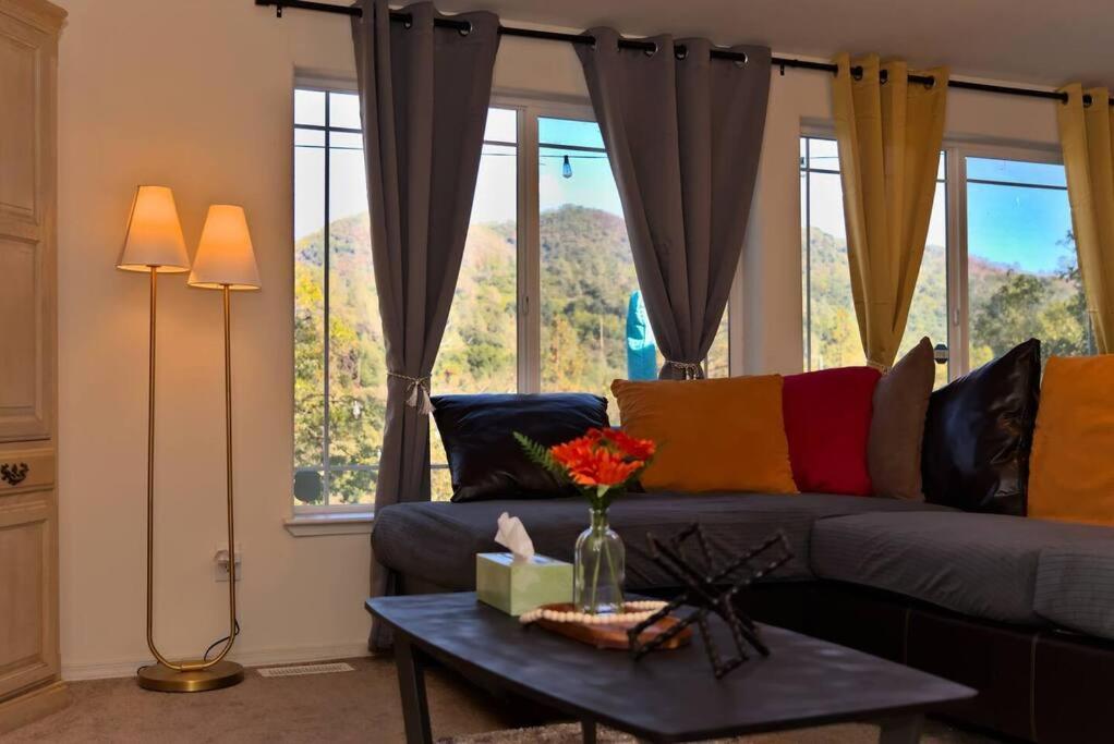 Villa Yosemite'S Scenic Hideaway à Midpines Extérieur photo
